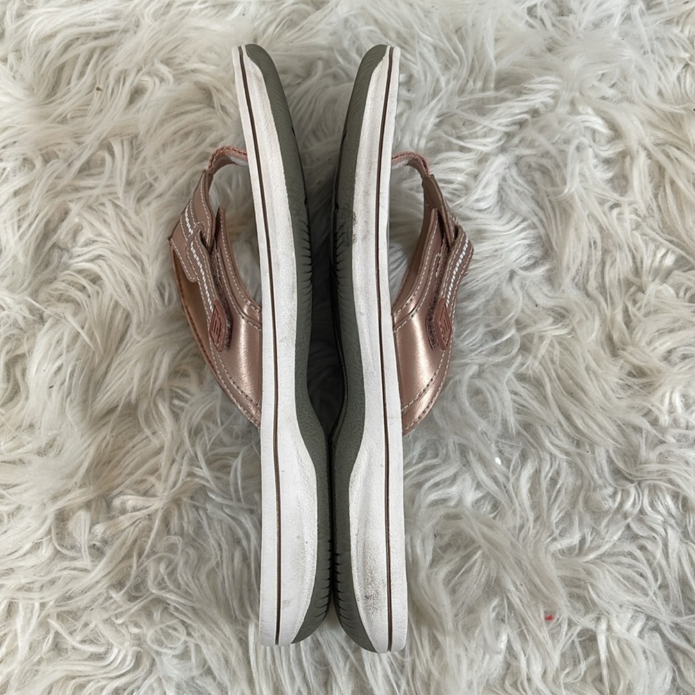 Clarks Cloudsteppers Women's Brinkley Jazz Flip-Flops - Rose Gold - Size 10 - Picture 9 of 12